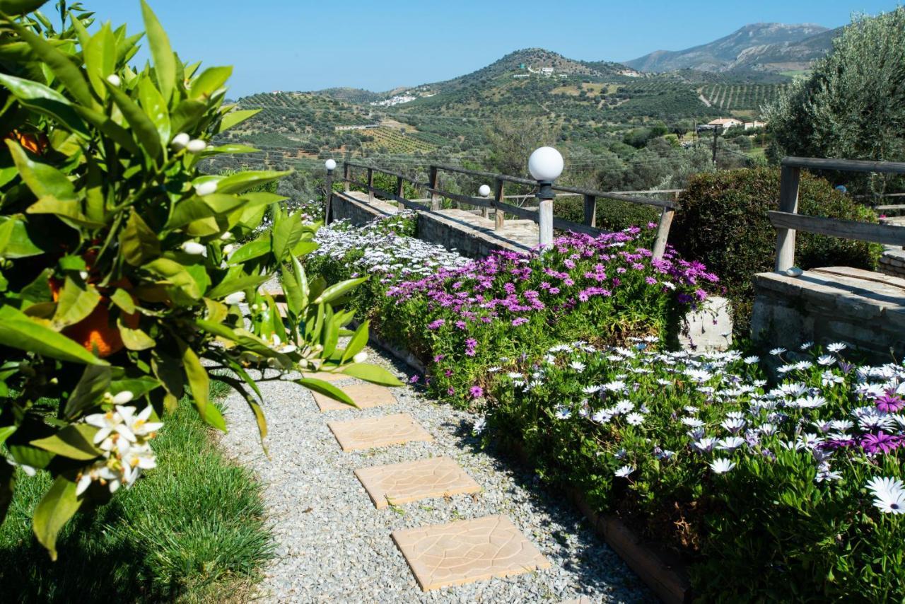 Sivas Apartments-Studios,Sigelakis With Very Nice View Eksteriør billede